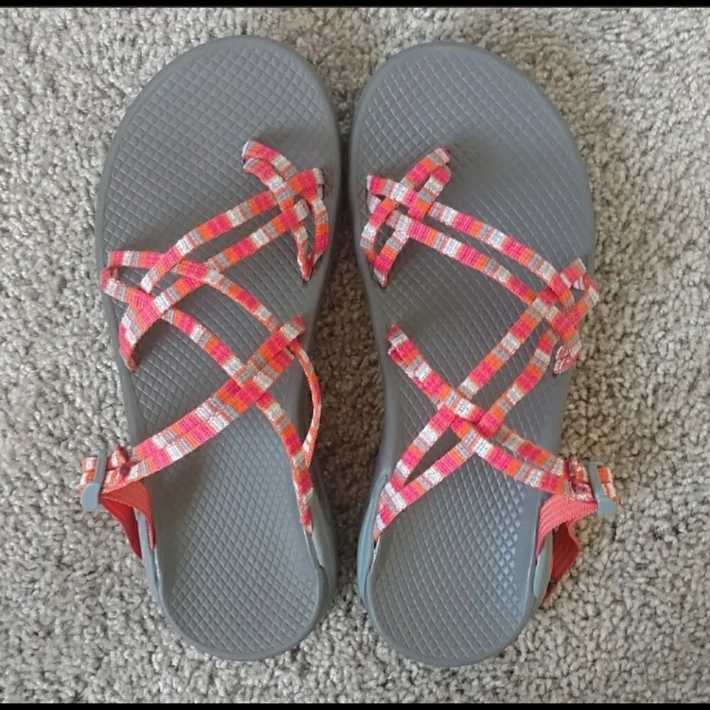 Chacos Zong X Ecotread Sandals - LIKE NEW